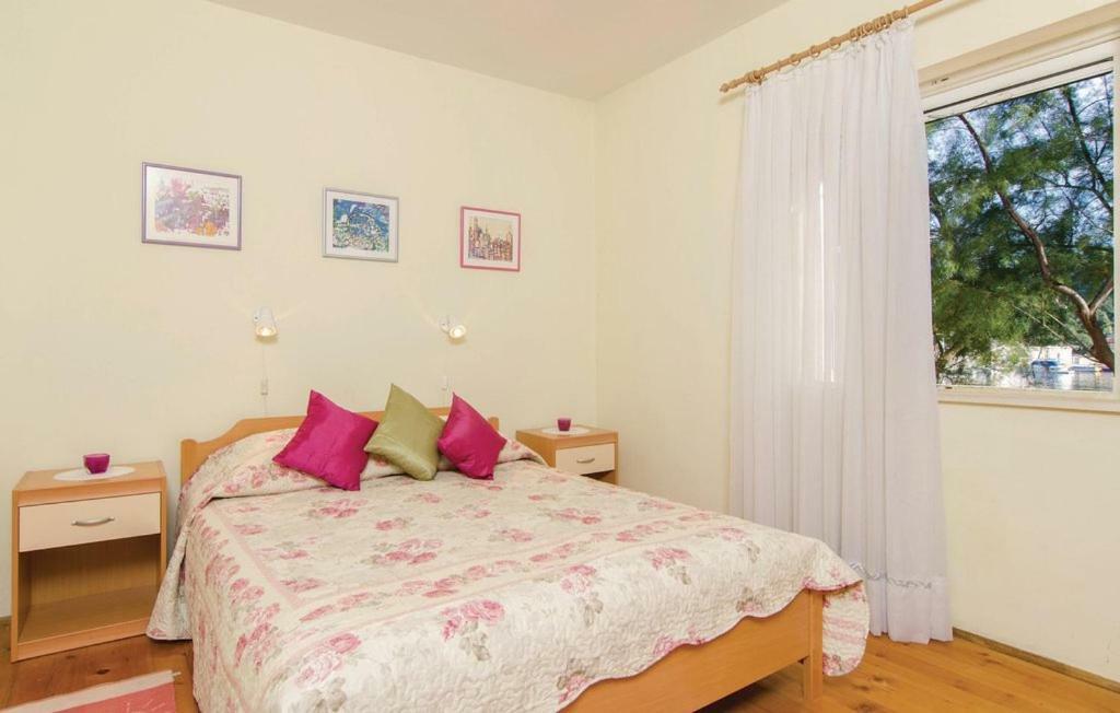 Okuklje Holiday Home エクステリア 写真